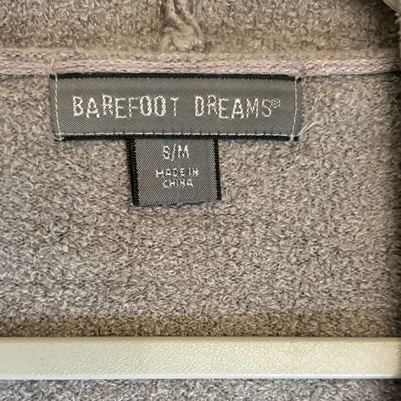 Barefoot Dreams Gray and Black Cardigan Size Small / Medium - Picture 2 of 7